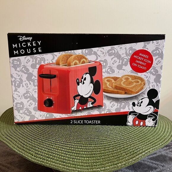 Disney Mickey Mouse 2 slice toaster DCM-21 NWT - Picture 11 of 13